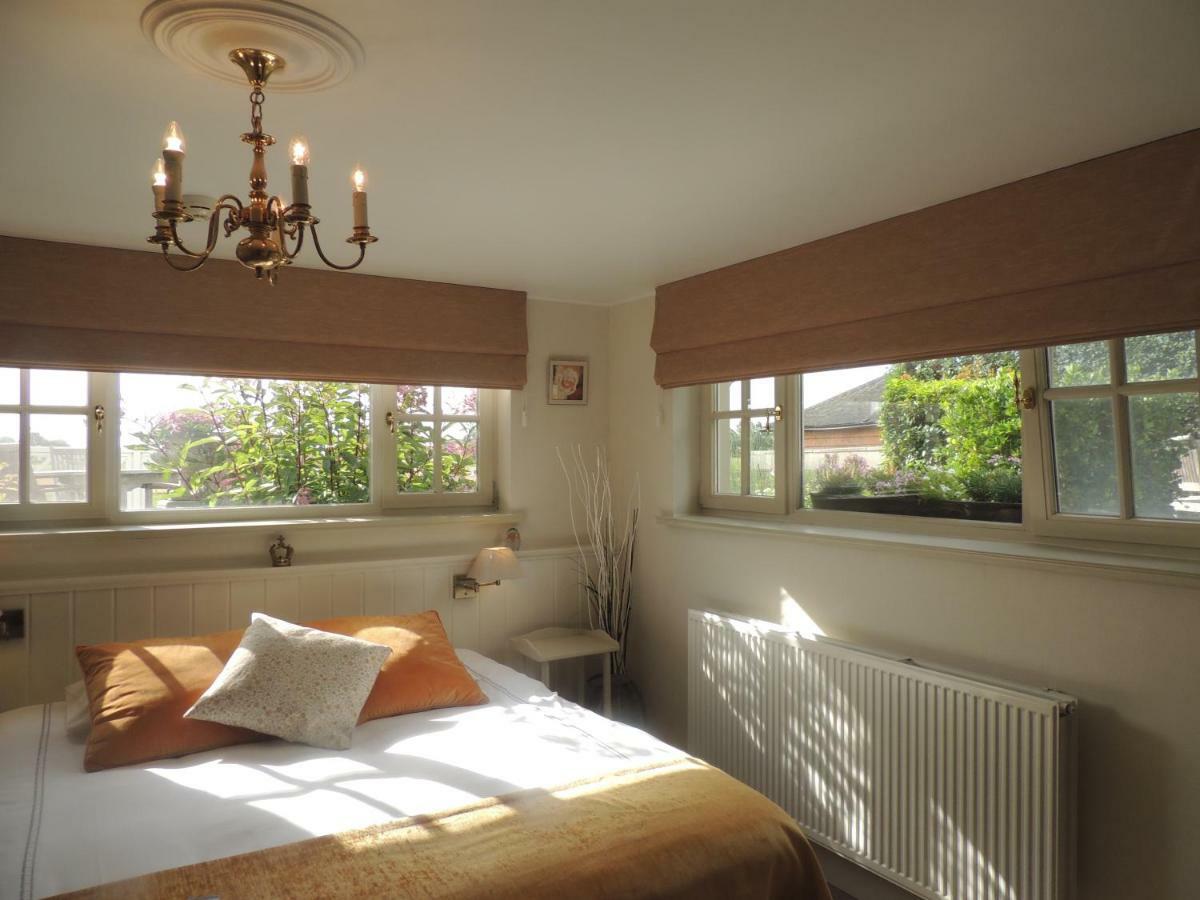 Bed & Breakfast Het Zilte Zand - Luxe Ontbijt - Gratis Parking - Westende Миделкерк Экстерьер фото